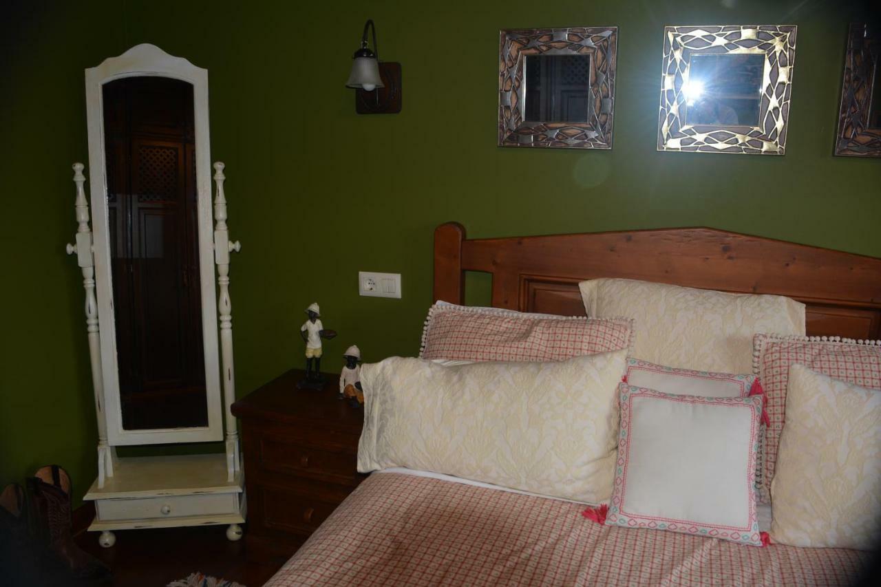 La Milonga Villa Pilona Luaran gambar